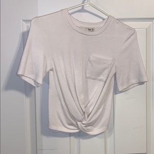 Aritzia Wilfred free white crop top